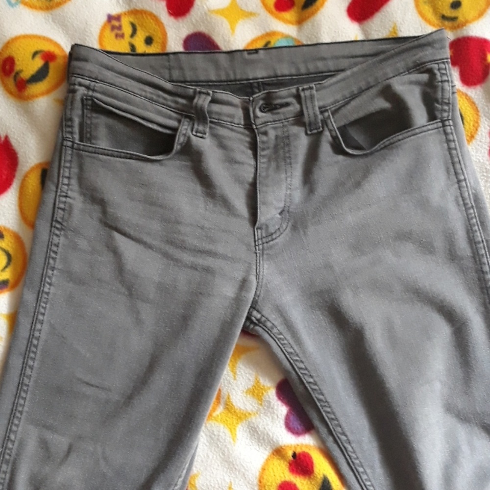 Jeans - Picture 1 of 3